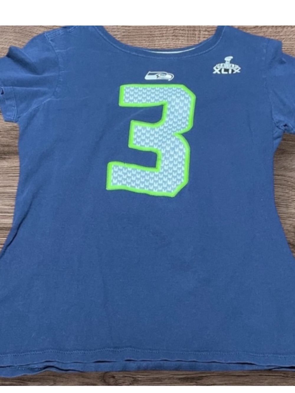Seattle Seahawks shirt women’s size XS - Picture 7 of 7